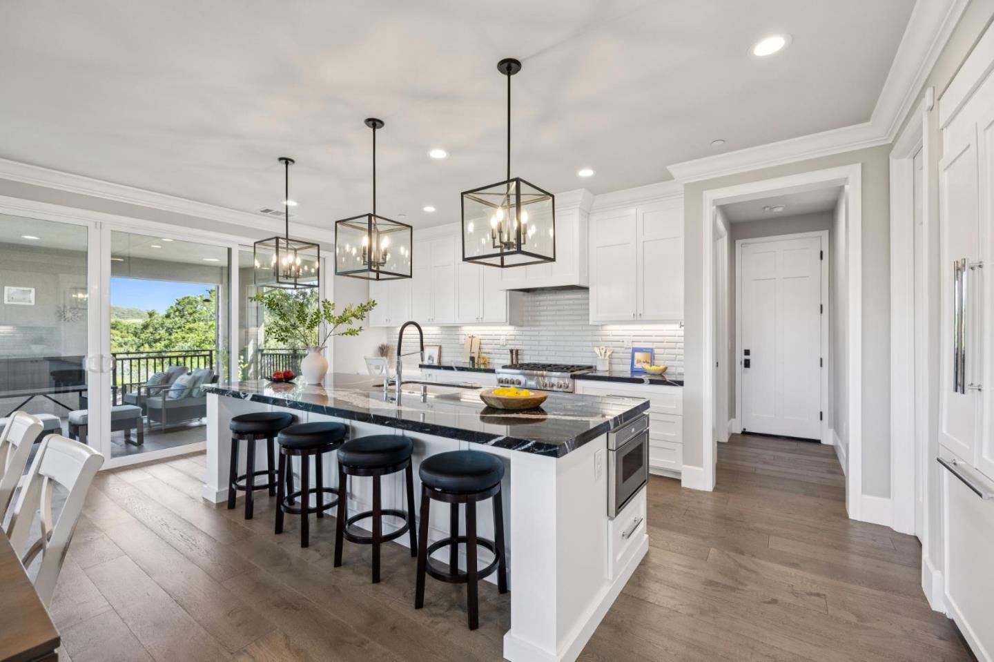Detail Gallery Image 24 of 76 For 2185 Cobblehill Pl, San Mateo,  CA 94402 - 4 Beds | 3/1 Baths