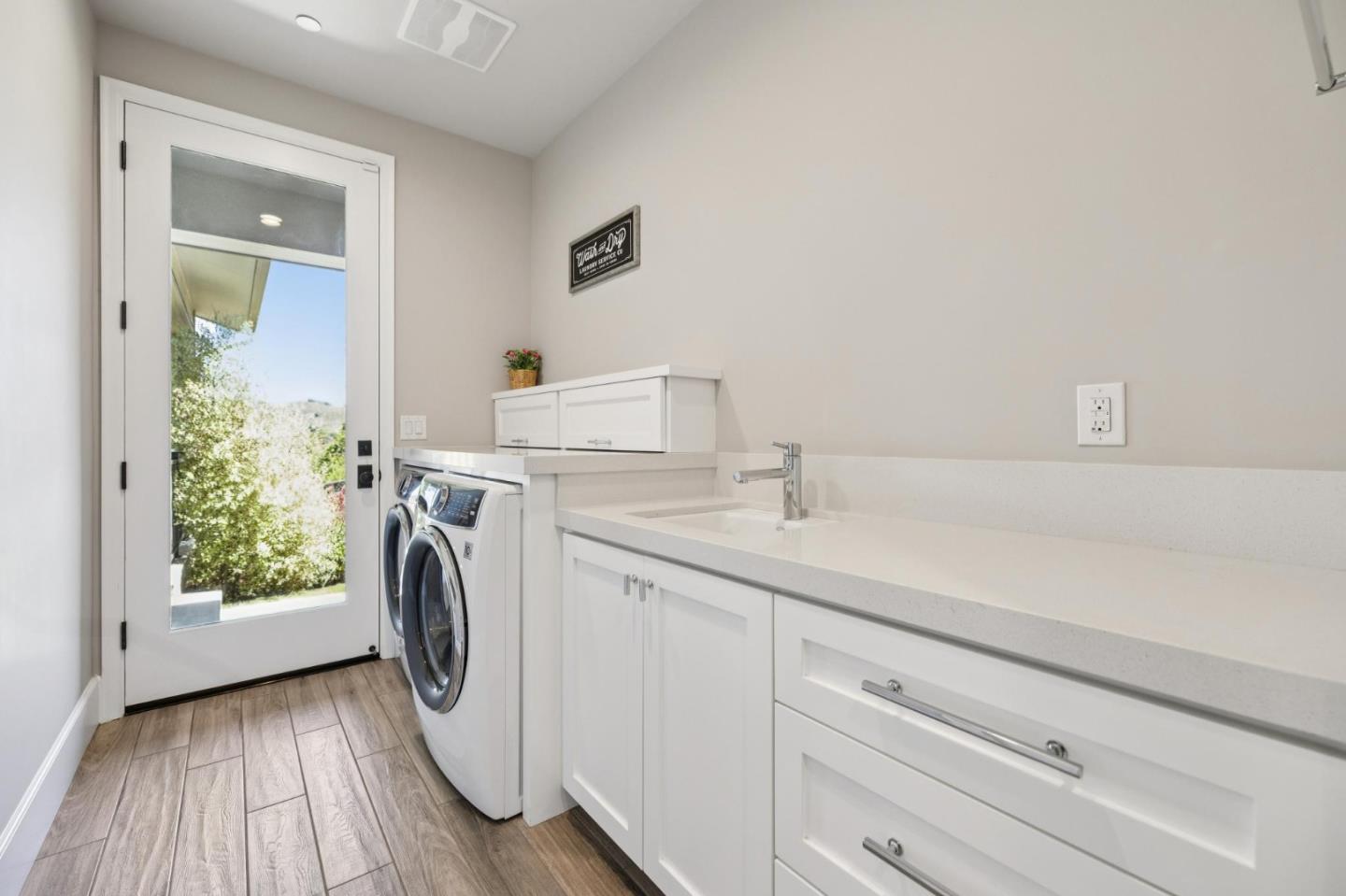 Detail Gallery Image 52 of 76 For 2185 Cobblehill Pl, San Mateo,  CA 94402 - 4 Beds | 3/1 Baths