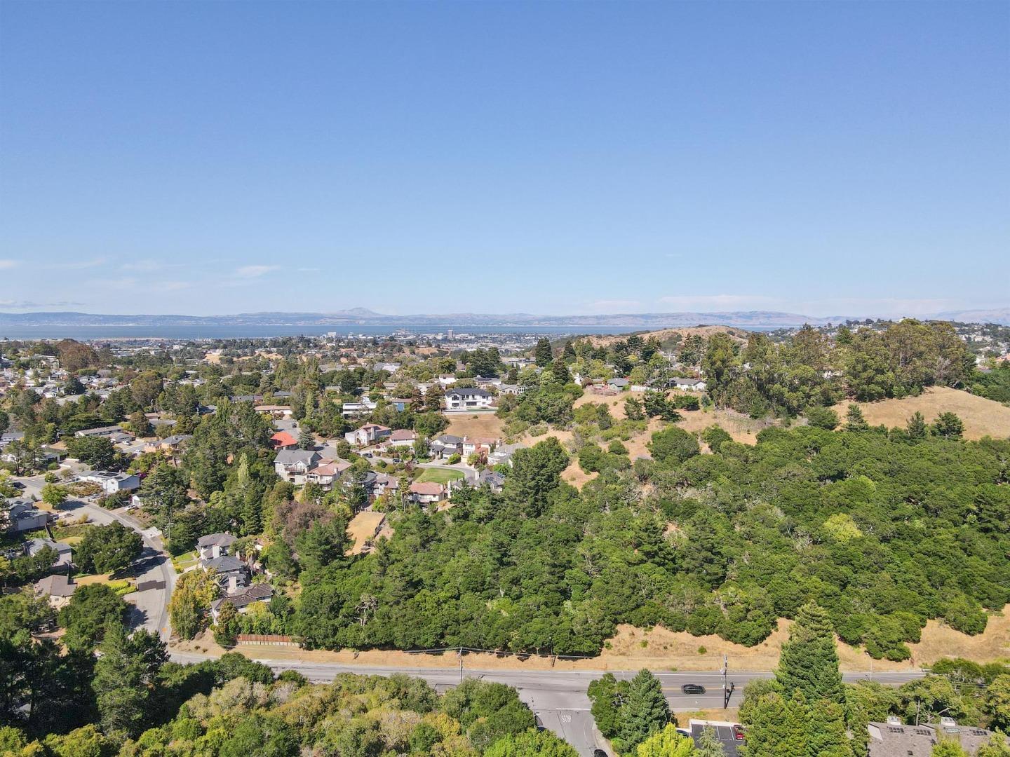 Detail Gallery Image 72 of 76 For 2185 Cobblehill Pl, San Mateo,  CA 94402 - 4 Beds | 3/1 Baths