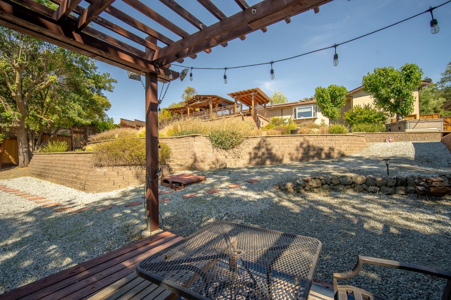 Detail Gallery Image 62 of 69 For 25 Adeline Dr, Walnut Creek,  CA 94596 - 4 Beds | 2/1 Baths
