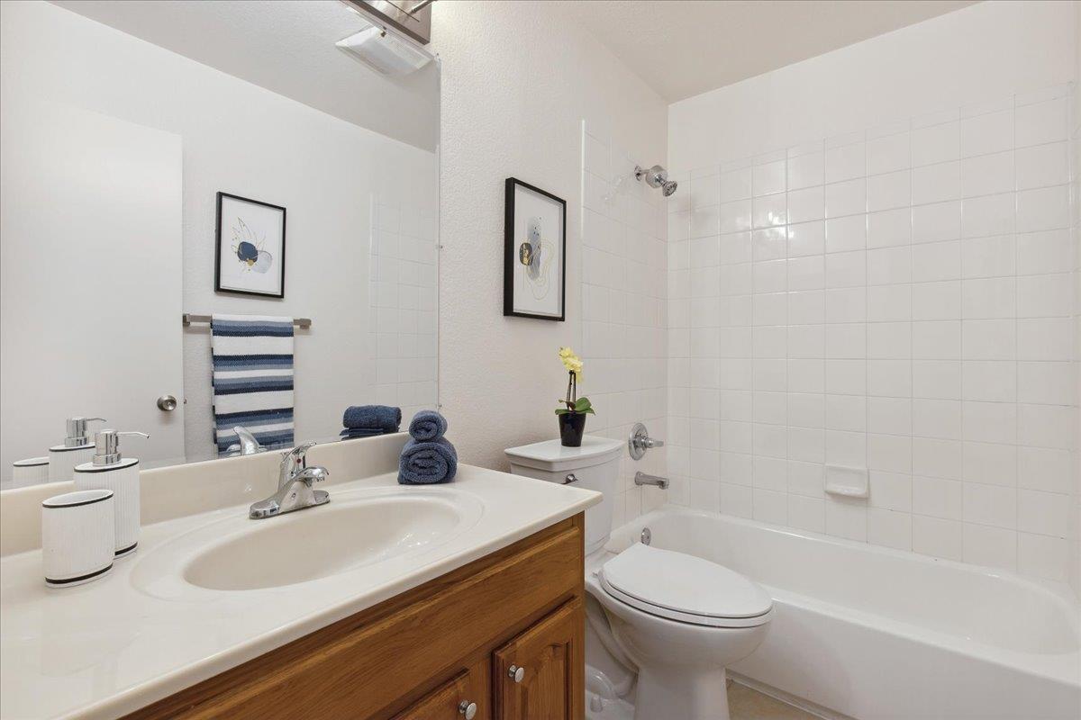 Detail Gallery Image 18 of 29 For 2005 San Jose Dr #245,  Antioch,  CA 94509 - 2 Beds | 1 Baths