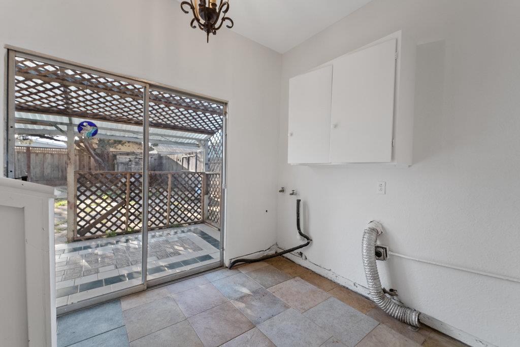 Detail Gallery Image 12 of 19 For 10 Emme St, Freedom,  CA 95019 - 2 Beds | 1 Baths