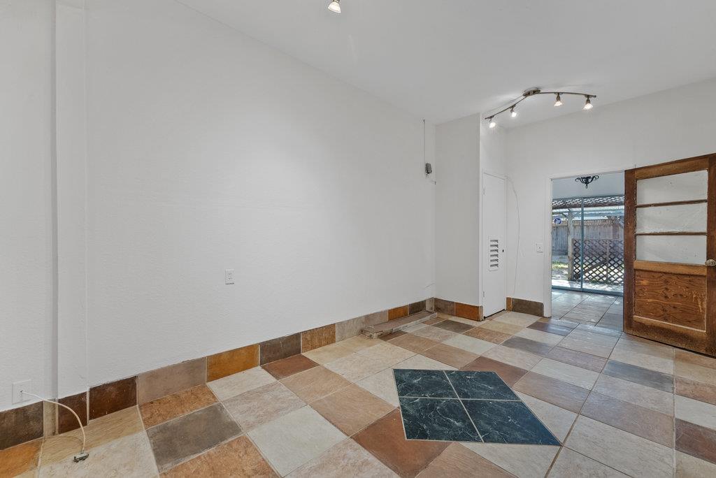 Detail Gallery Image 14 of 19 For 10 Emme St, Freedom,  CA 95019 - 2 Beds | 1 Baths