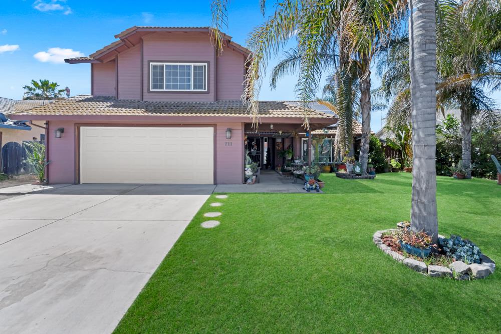 Detail Gallery Image 2 of 52 For 711 Kirkwood Ct, Los Banos,  CA 93635 - 4 Beds | 3 Baths