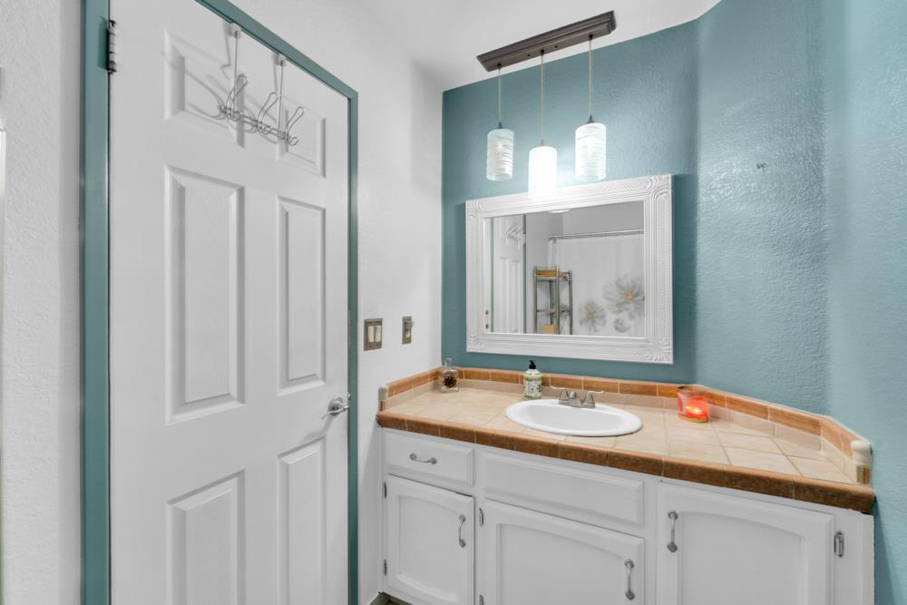 Detail Gallery Image 28 of 52 For 711 Kirkwood Ct, Los Banos,  CA 93635 - 4 Beds | 3 Baths