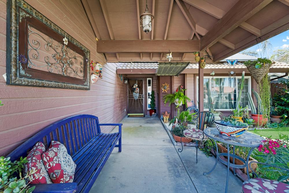 Detail Gallery Image 3 of 52 For 711 Kirkwood Ct, Los Banos,  CA 93635 - 4 Beds | 3 Baths