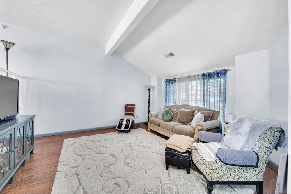 Detail Gallery Image 6 of 52 For 711 Kirkwood Ct, Los Banos,  CA 93635 - 4 Beds | 3 Baths