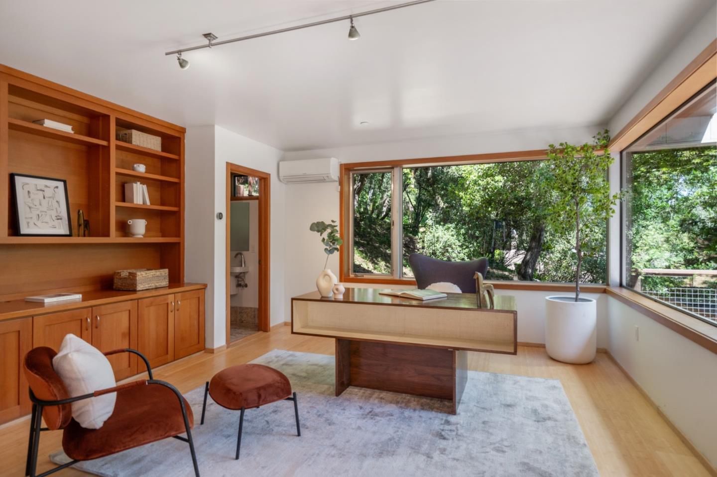 Detail Gallery Image 22 of 23 For 1005 Portola Rd, Portola Valley,  CA 94028 - 5 Beds | 3/1 Baths