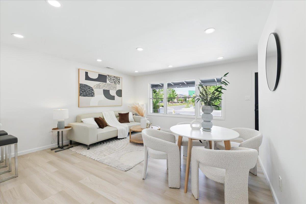 Detail Gallery Image 17 of 48 For 571 Hamilton Ave, Menlo Park,  CA 94025 - 3 Beds | 2 Baths