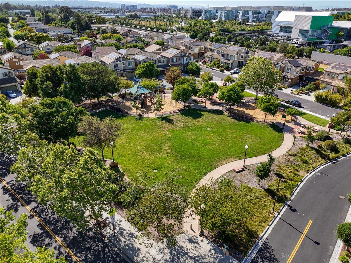 Detail Gallery Image 44 of 48 For 571 Hamilton Ave, Menlo Park,  CA 94025 - 3 Beds | 2 Baths