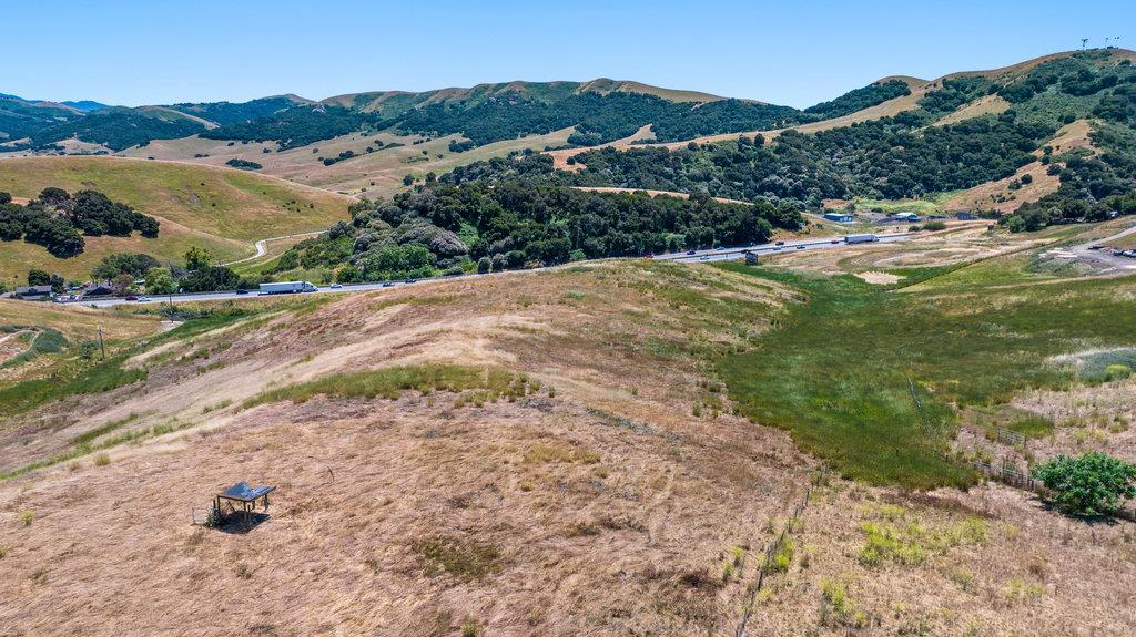 Detail Gallery Image 15 of 33 For 363 Orchard Hill Rd, San Juan Bautista,  CA 95045 - – Beds | – Baths