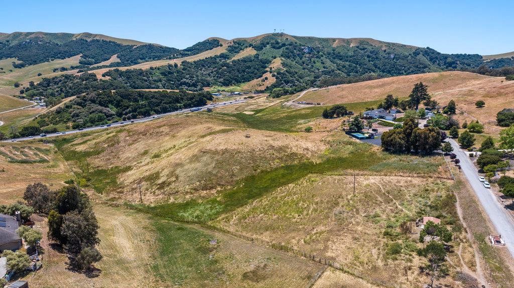 Detail Gallery Image 27 of 33 For 363 Orchard Hill Rd, San Juan Bautista,  CA 95045 - – Beds | – Baths