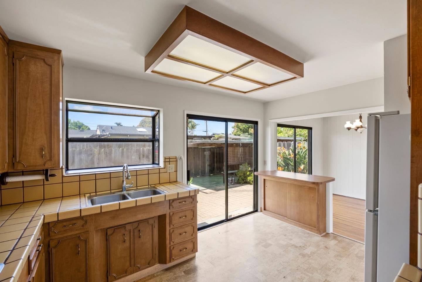 Detail Gallery Image 10 of 28 For 41 Bronson St, Watsonville,  CA 95076 - 3 Beds | 1 Baths