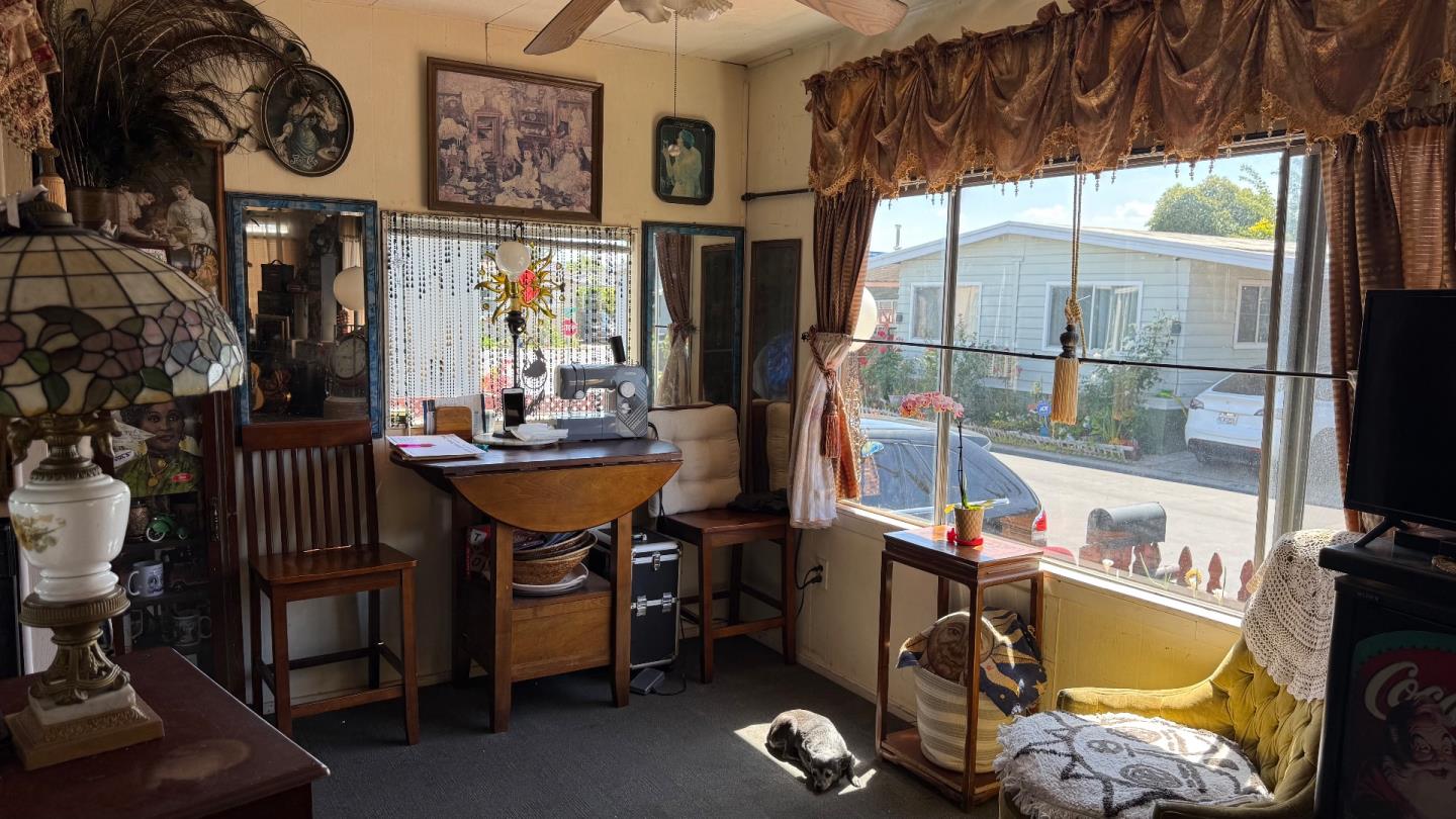 Detail Gallery Image 5 of 8 For 2151 Old Oakland Rd #330,  San Jose,  CA 95131 - 3 Beds | 2 Baths