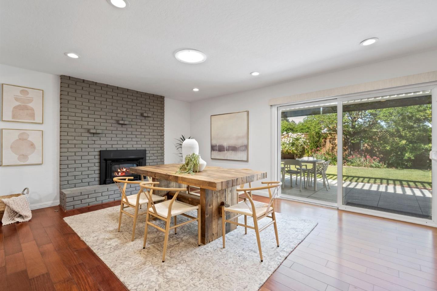 Detail Gallery Image 14 of 57 For 1193 Runnymede Dr, San Jose,  CA 95117 - 4 Beds | 2 Baths
