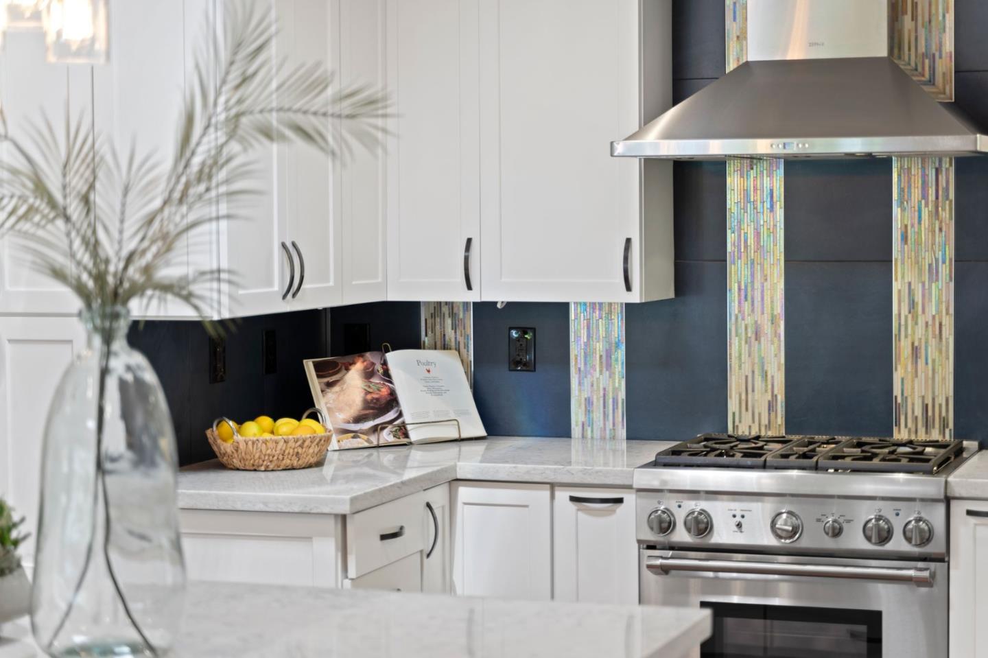 Detail Gallery Image 7 of 57 For 1193 Runnymede Dr, San Jose,  CA 95117 - 4 Beds | 2 Baths