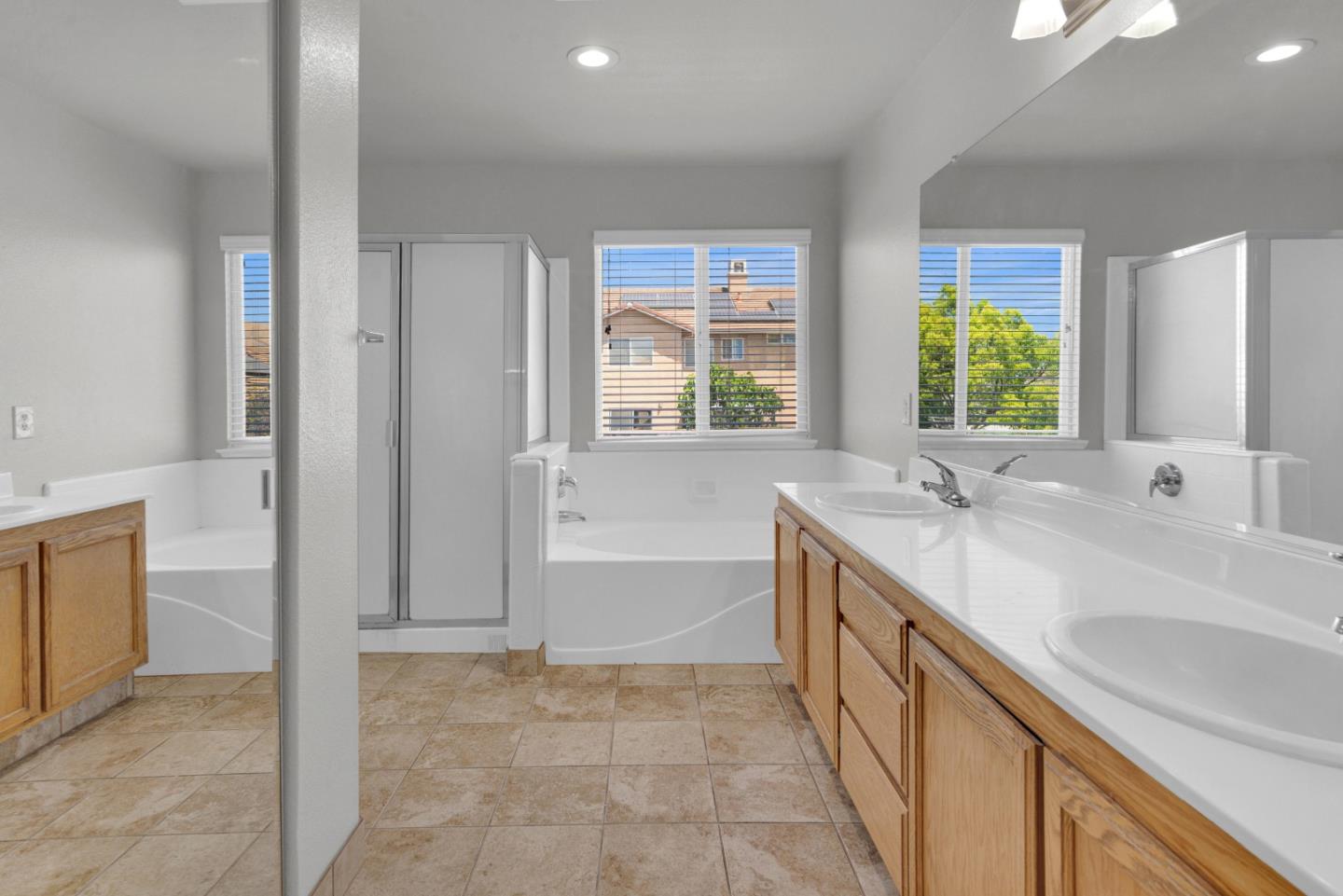 Detail Gallery Image 20 of 30 For 873 Santa Barbara, Soledad,  CA 93960 - 6 Beds | 3 Baths