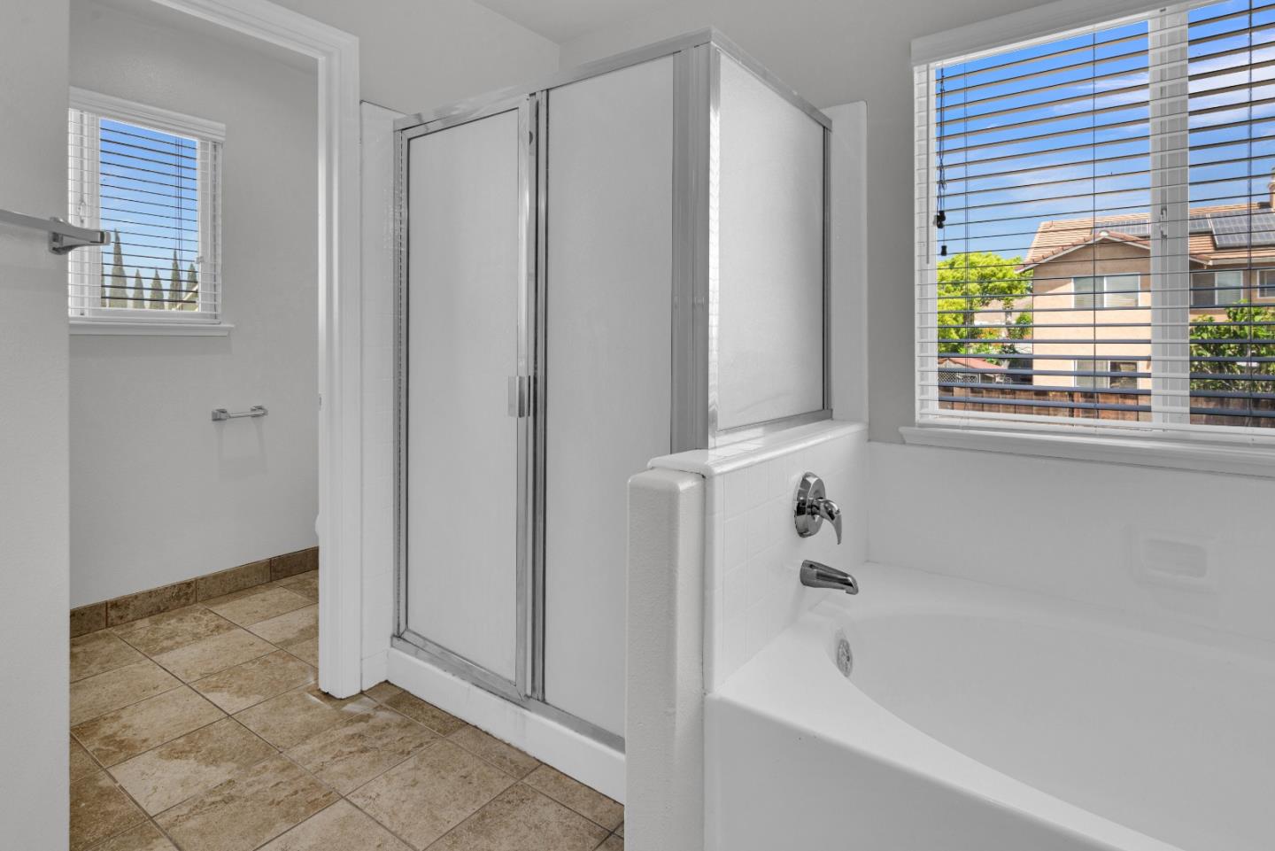 Detail Gallery Image 21 of 30 For 873 Santa Barbara, Soledad,  CA 93960 - 6 Beds | 3 Baths