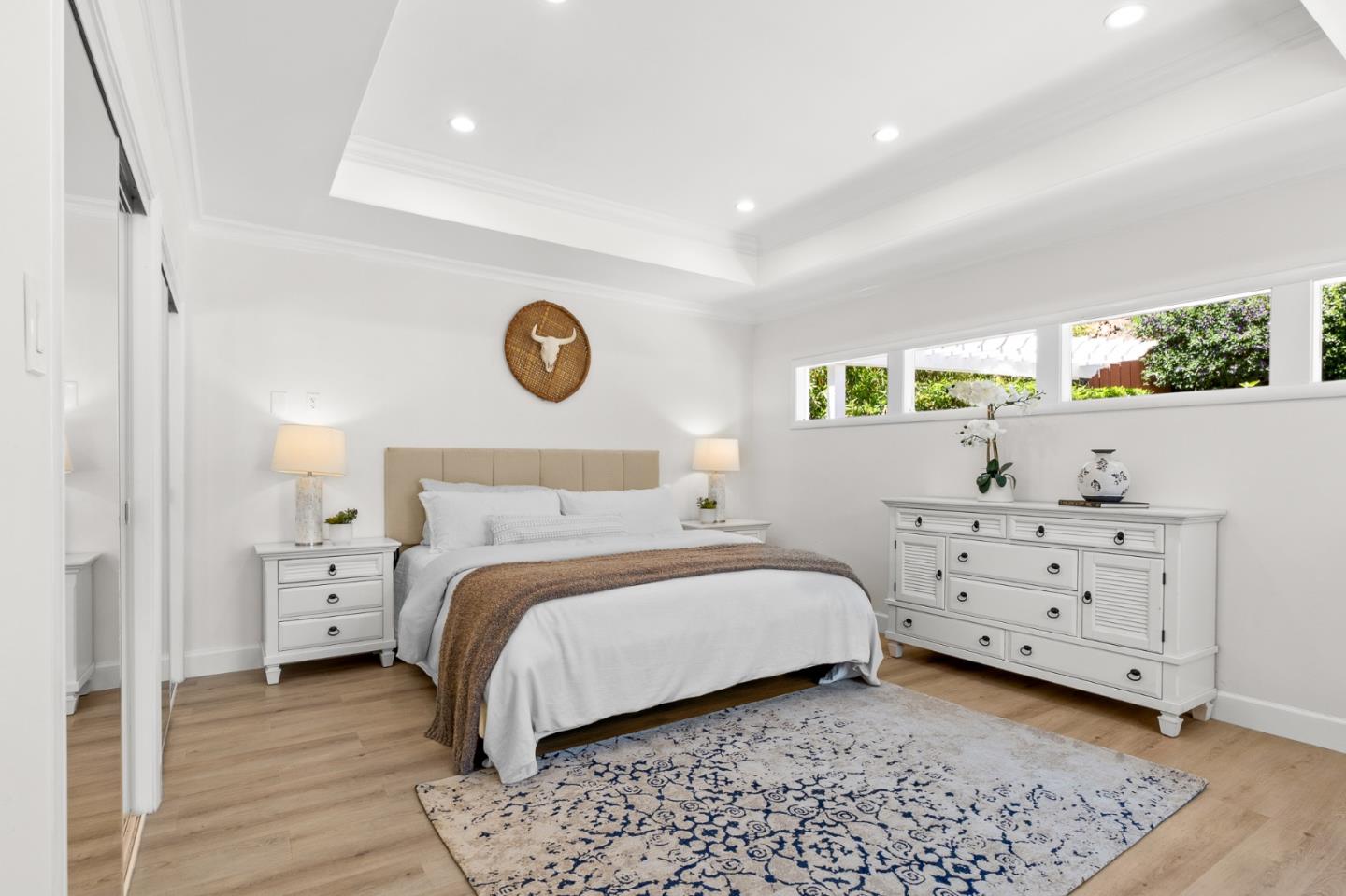Detail Gallery Image 16 of 61 For 60 El Cerrito Ave, San Mateo,  CA 94402 - 3 Beds | 3 Baths