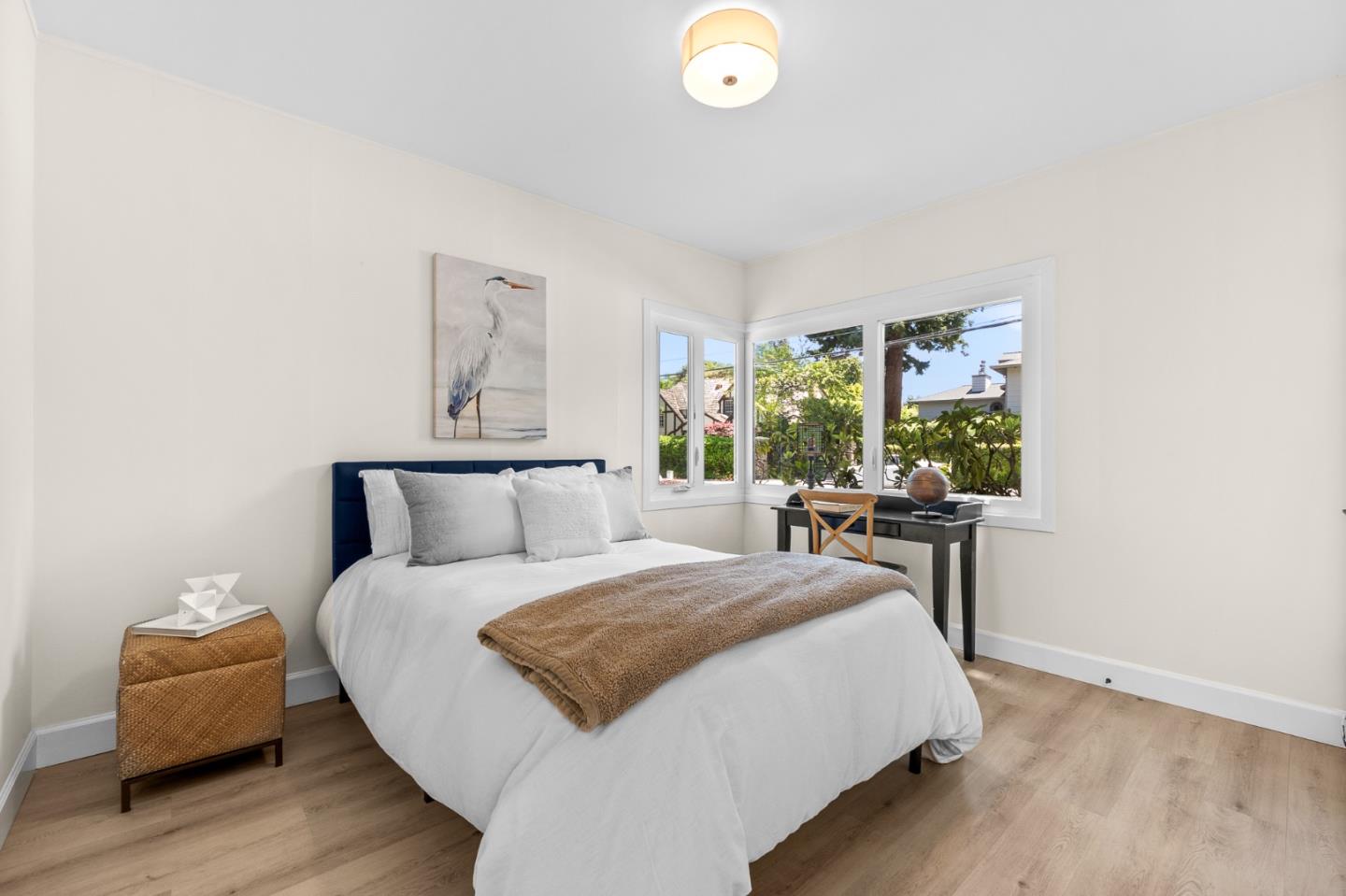 Detail Gallery Image 23 of 61 For 60 El Cerrito Ave, San Mateo,  CA 94402 - 3 Beds | 3 Baths