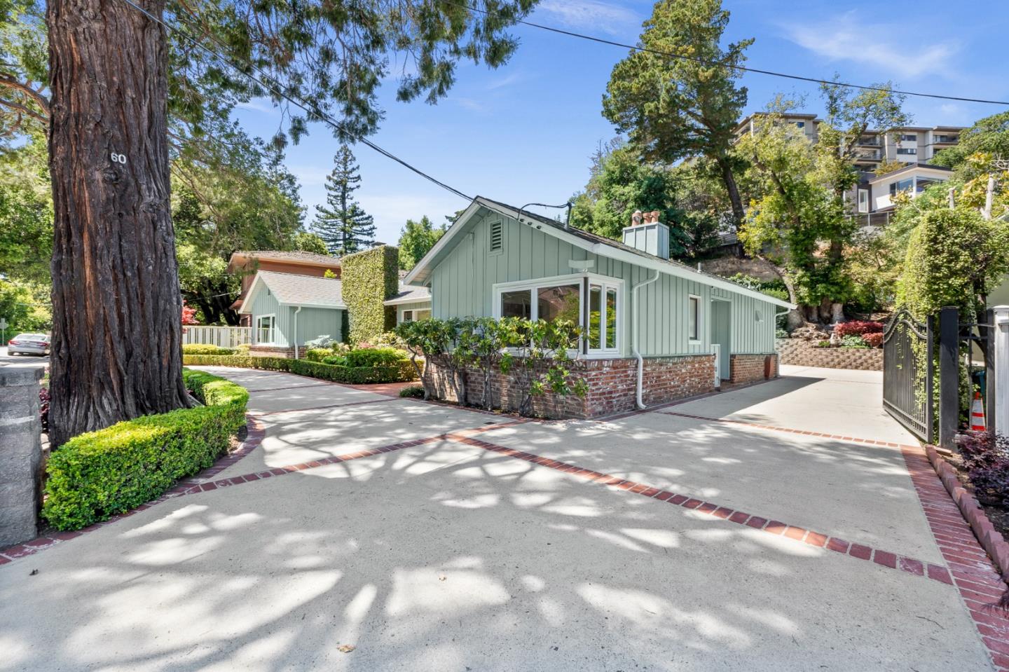 Detail Gallery Image 54 of 61 For 60 El Cerrito Ave, San Mateo,  CA 94402 - 3 Beds | 3 Baths