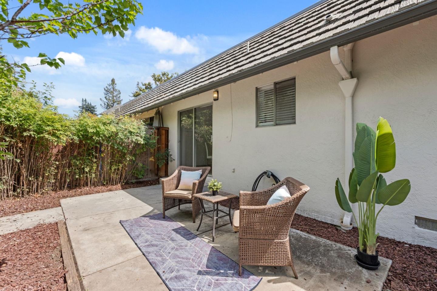 Detail Gallery Image 20 of 36 For 21 Willow Rd #45,  Menlo Park,  CA 94025 - 2 Beds | 2 Baths