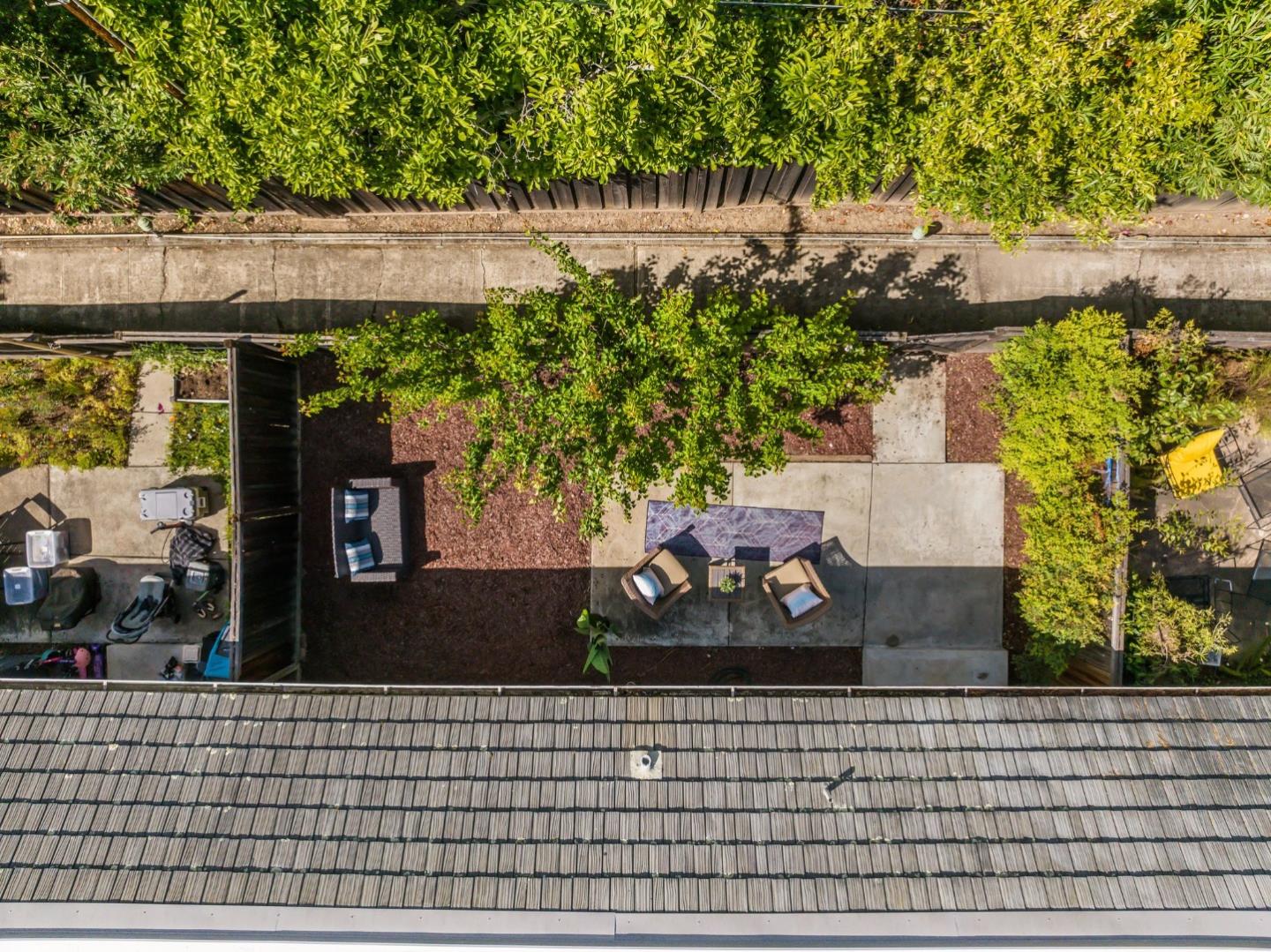 Detail Gallery Image 30 of 36 For 21 Willow Rd #45,  Menlo Park,  CA 94025 - 2 Beds | 2 Baths