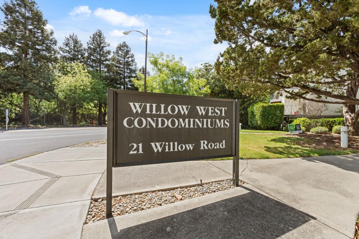 Detail Gallery Image 36 of 36 For 21 Willow Rd #45,  Menlo Park,  CA 94025 - 2 Beds | 2 Baths
