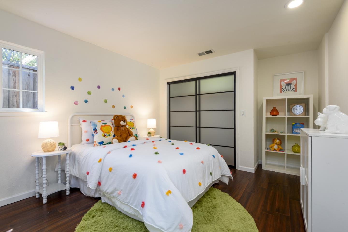 Detail Gallery Image 20 of 25 For 2023 Valparaiso Ave, Menlo Park,  CA 94025 - 4 Beds | 2 Baths