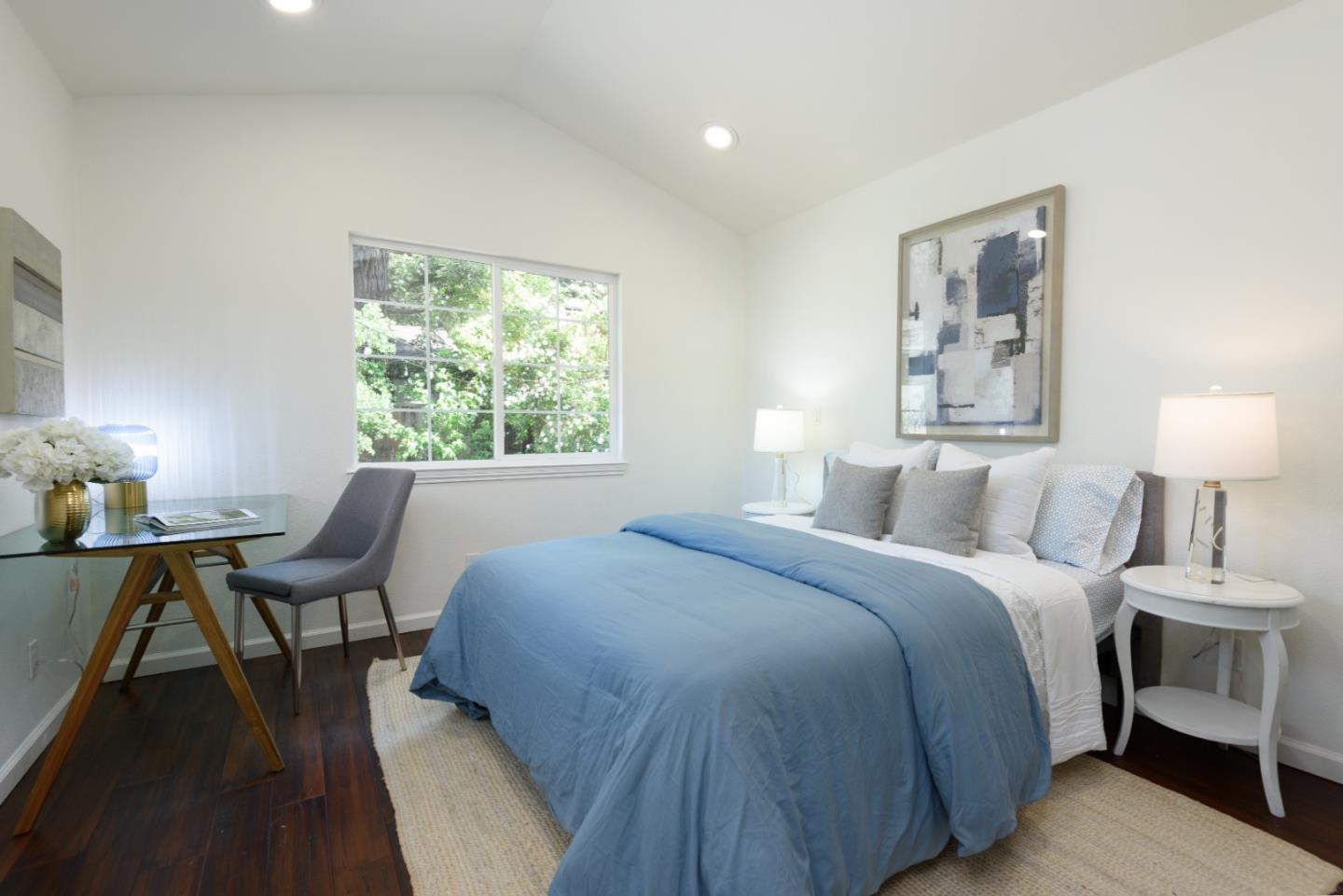 Detail Gallery Image 21 of 25 For 2023 Valparaiso Ave, Menlo Park,  CA 94025 - 4 Beds | 2 Baths