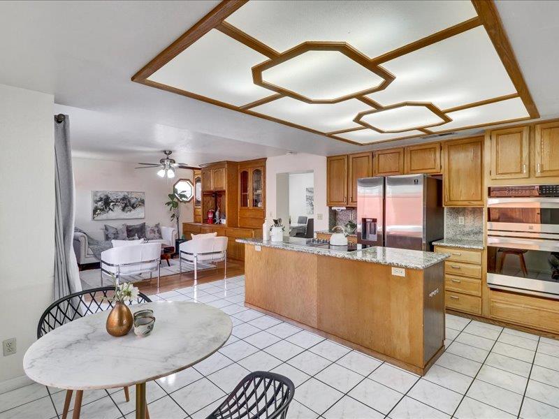 Detail Gallery Image 12 of 26 For 1675 Foxwood Dr, Tracy,  CA 95376 - 4 Beds | 3 Baths