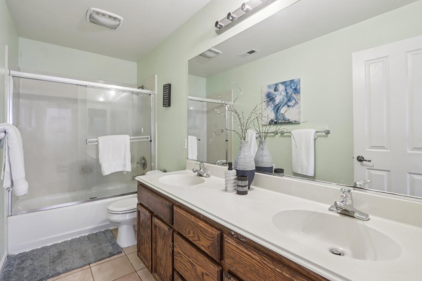 Detail Gallery Image 15 of 58 For 4231 Siena Ct, San Jose,  CA 95135 - 4 Beds | 3 Baths