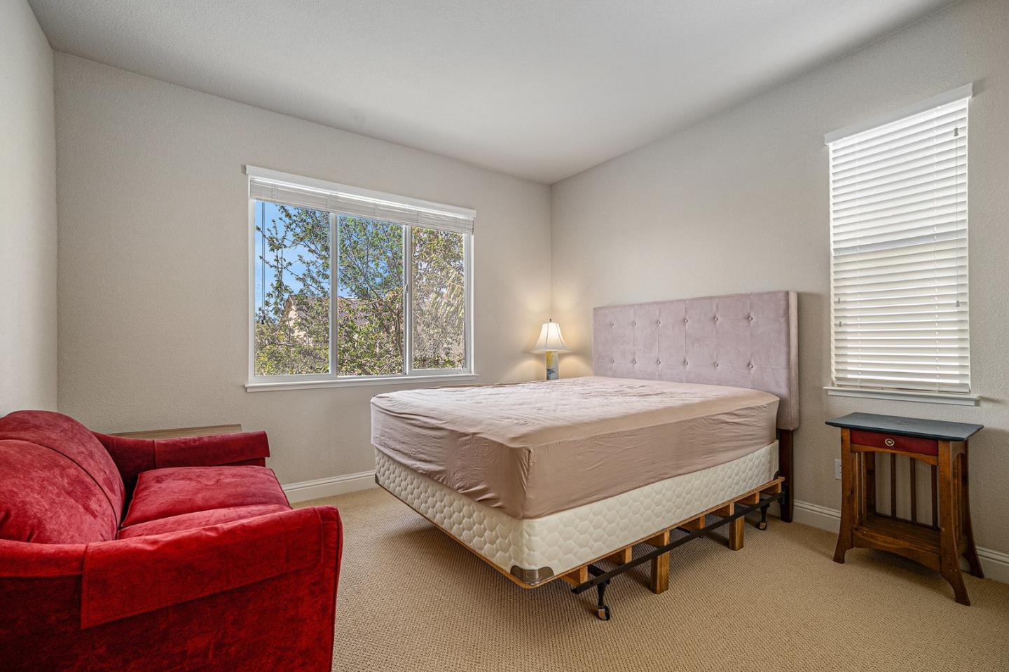 Detail Gallery Image 34 of 49 For 1964 Finger Peak Way, Antioch,  CA 94531 - 5 Beds | 5 Baths
