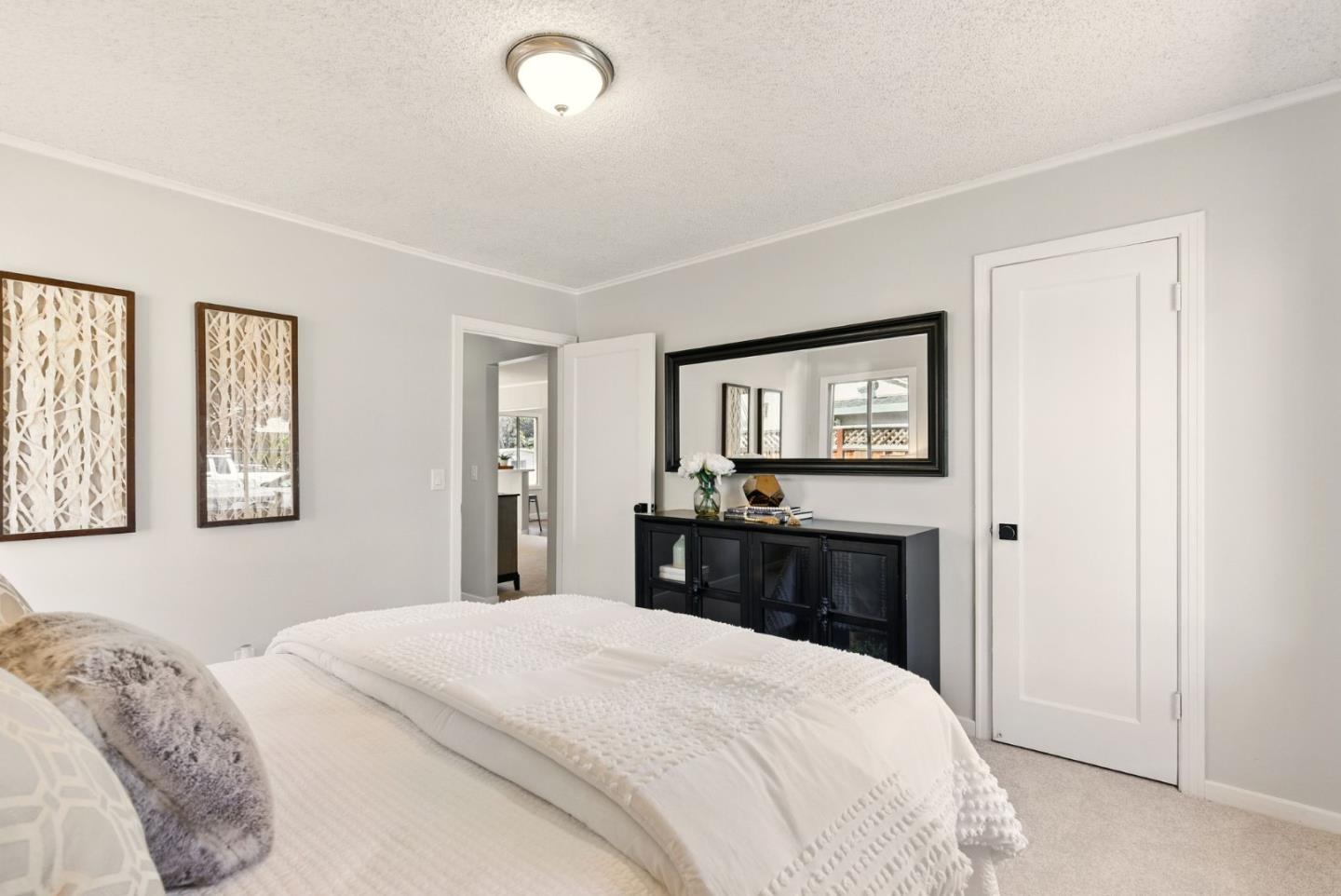 Detail Gallery Image 16 of 30 For 41 Murray Ct, Redwood City,  CA 94061 - 2 Beds | 1 Baths