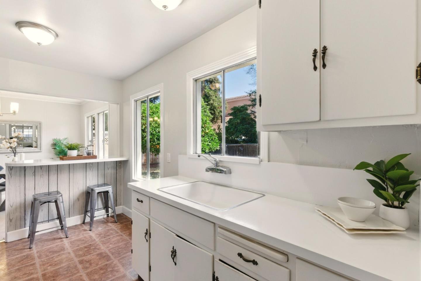 Detail Gallery Image 24 of 30 For 41 Murray Ct, Redwood City,  CA 94061 - 2 Beds | 1 Baths