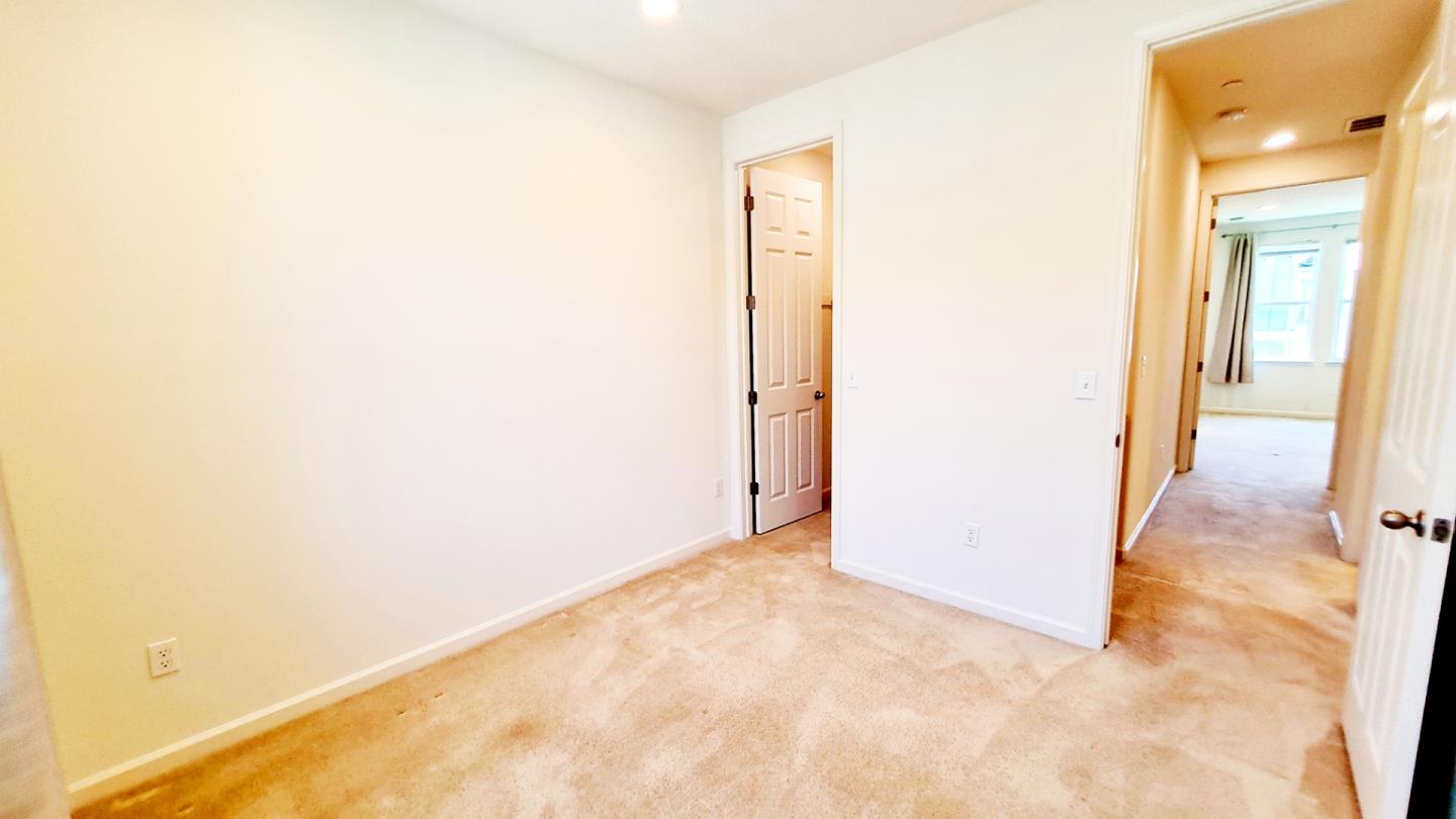 Detail Gallery Image 20 of 29 For 17989 Cantabria Ln, Morgan Hill,  CA 95037 - 3 Beds | 2/1 Baths