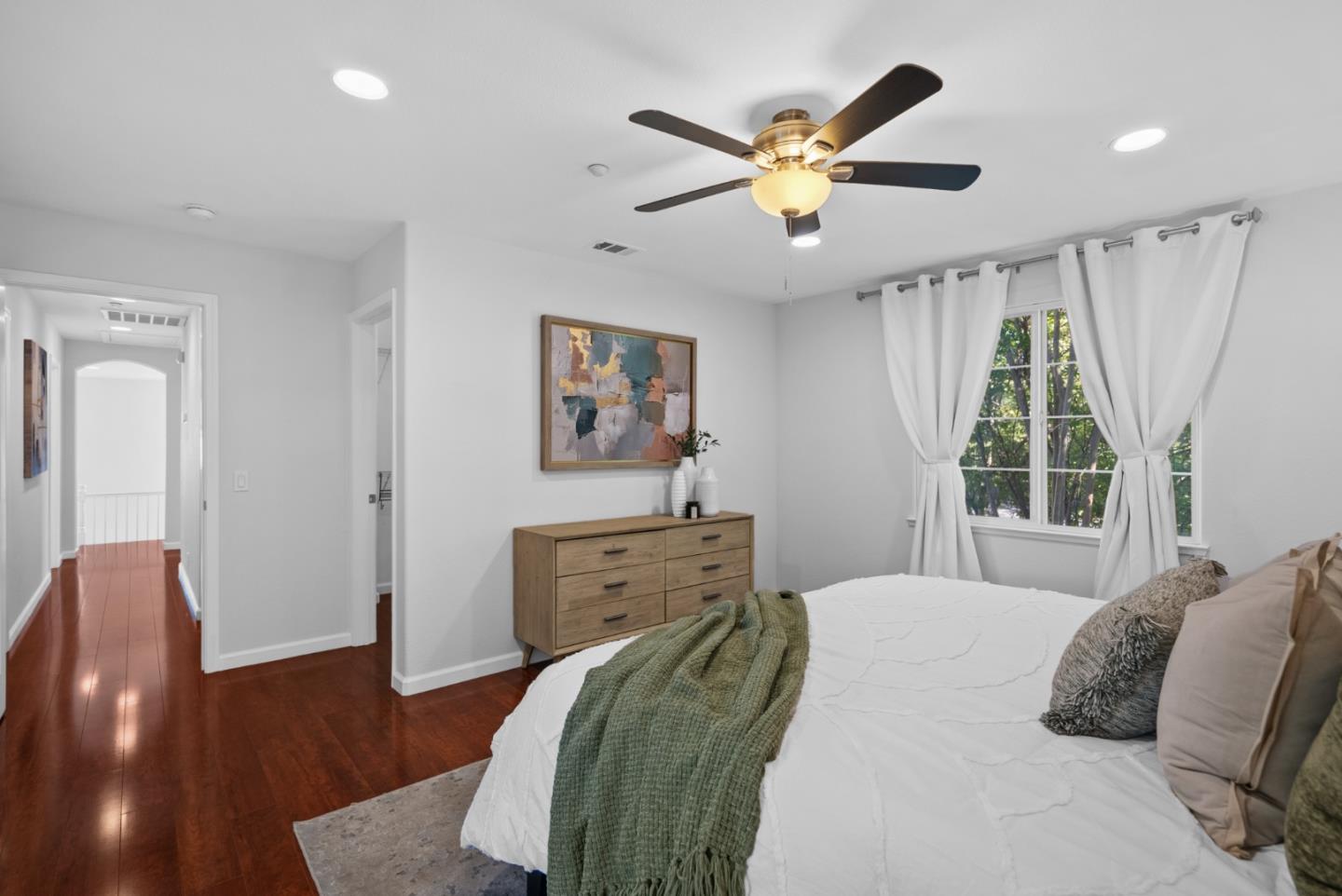 Detail Gallery Image 38 of 57 For 3930 Vista Roma Dr, San Jose,  CA 95136 - 3 Beds | 2/1 Baths