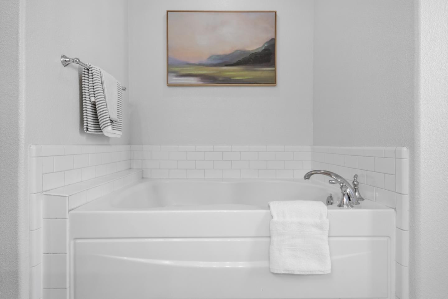 Detail Gallery Image 40 of 57 For 3930 Vista Roma Dr, San Jose,  CA 95136 - 3 Beds | 2/1 Baths