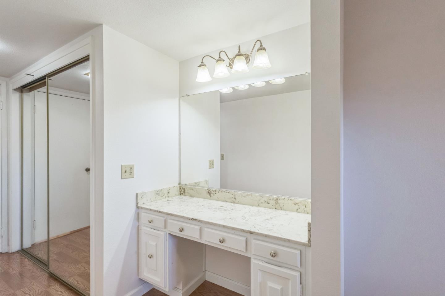 Detail Gallery Image 10 of 17 For 5408 Cribari Ct, San Jose,  CA 95135 - 2 Beds | 2 Baths