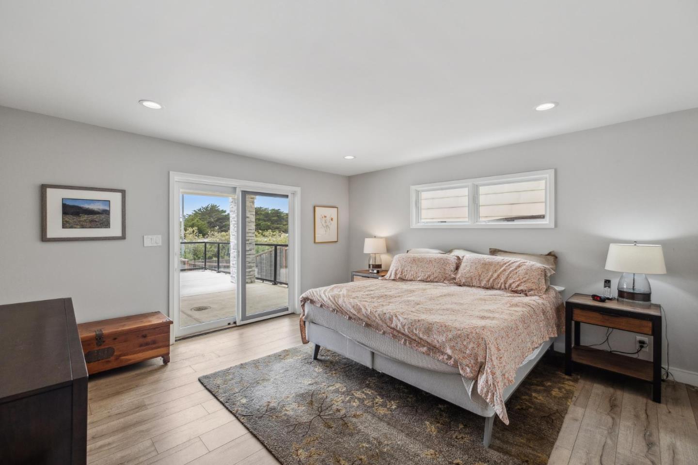 Detail Gallery Image 29 of 51 For 40 Eastlake Ave, Pacifica,  CA 94044 - 4 Beds | 4 Baths