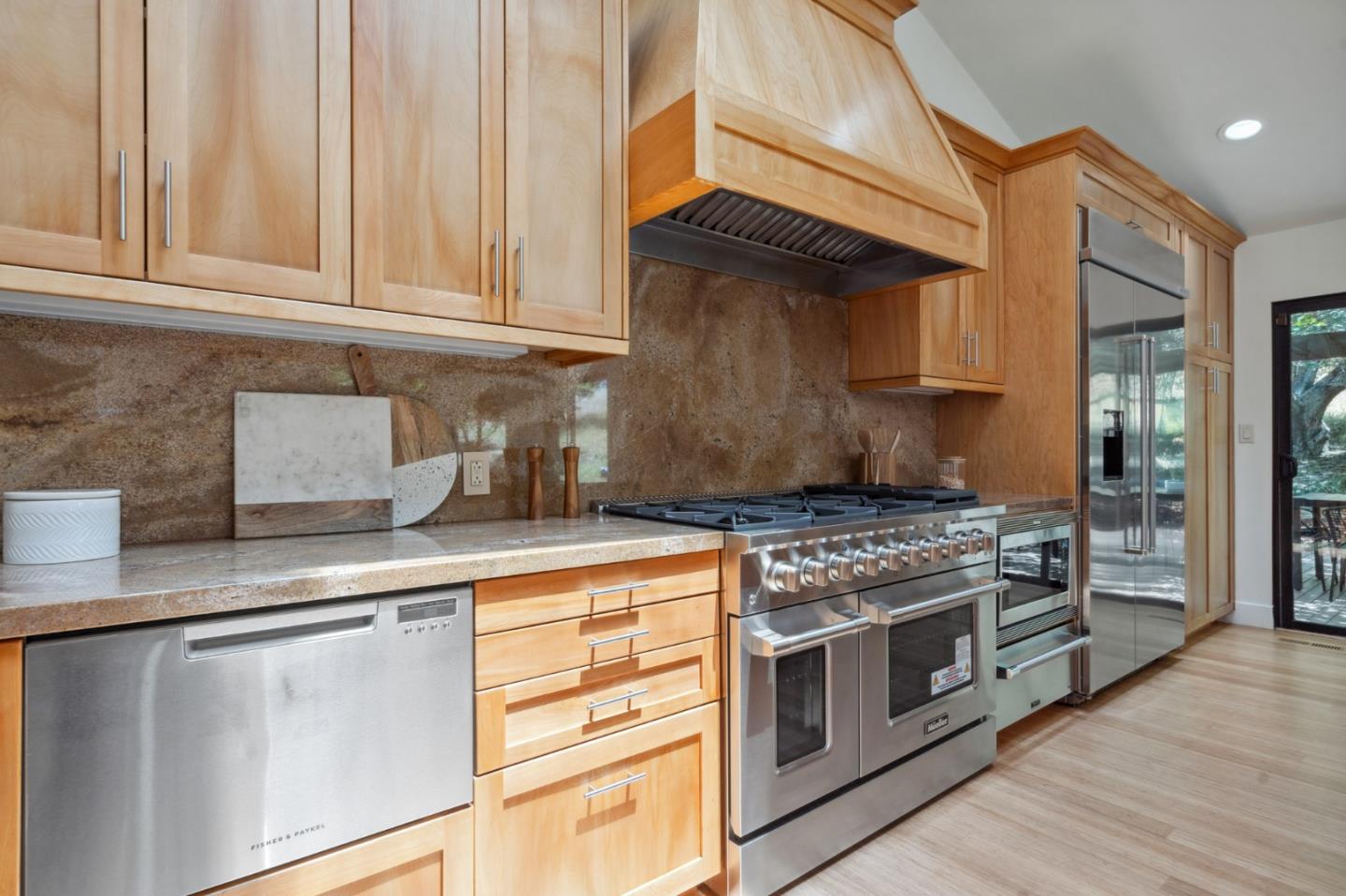 Detail Gallery Image 11 of 40 For 50 Bear Paw, Portola Valley,  CA 94028 - 4 Beds | 4 Baths