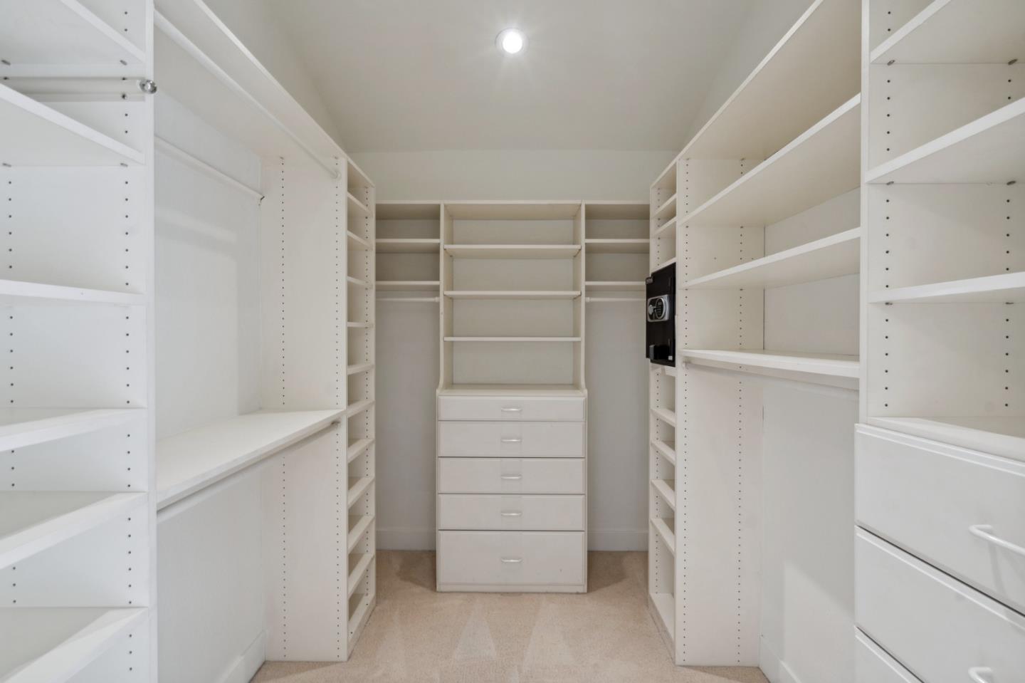 Detail Gallery Image 24 of 40 For 50 Bear Paw, Portola Valley,  CA 94028 - 4 Beds | 4 Baths