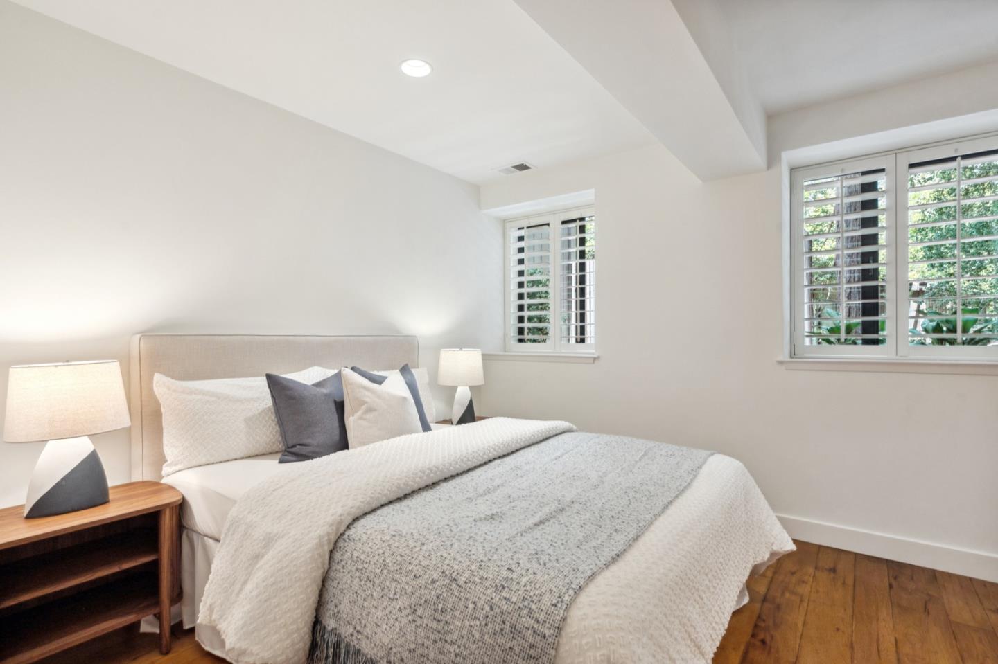 Detail Gallery Image 30 of 40 For 50 Bear Paw, Portola Valley,  CA 94028 - 4 Beds | 4 Baths