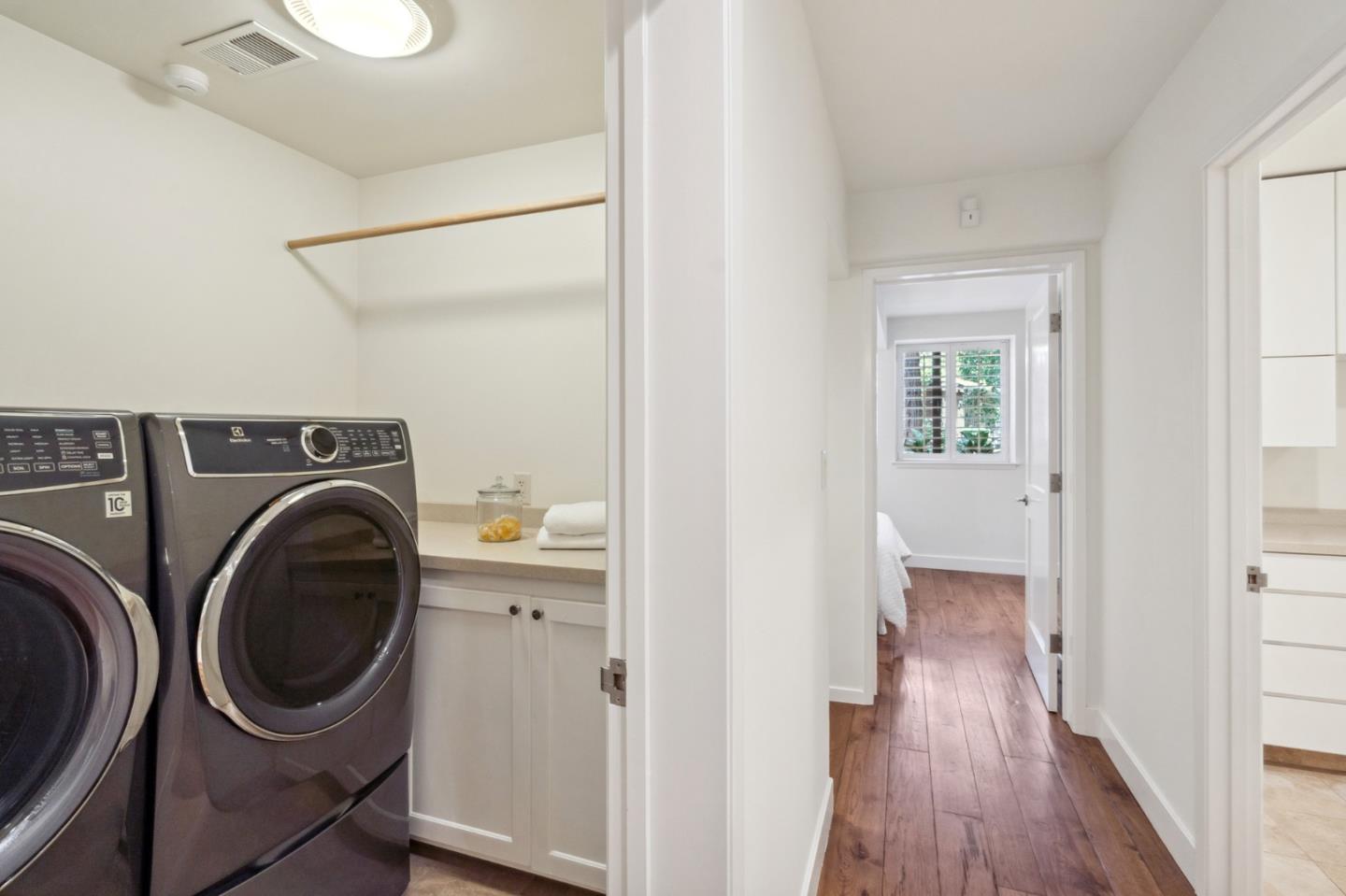 Detail Gallery Image 33 of 40 For 50 Bear Paw, Portola Valley,  CA 94028 - 4 Beds | 4 Baths