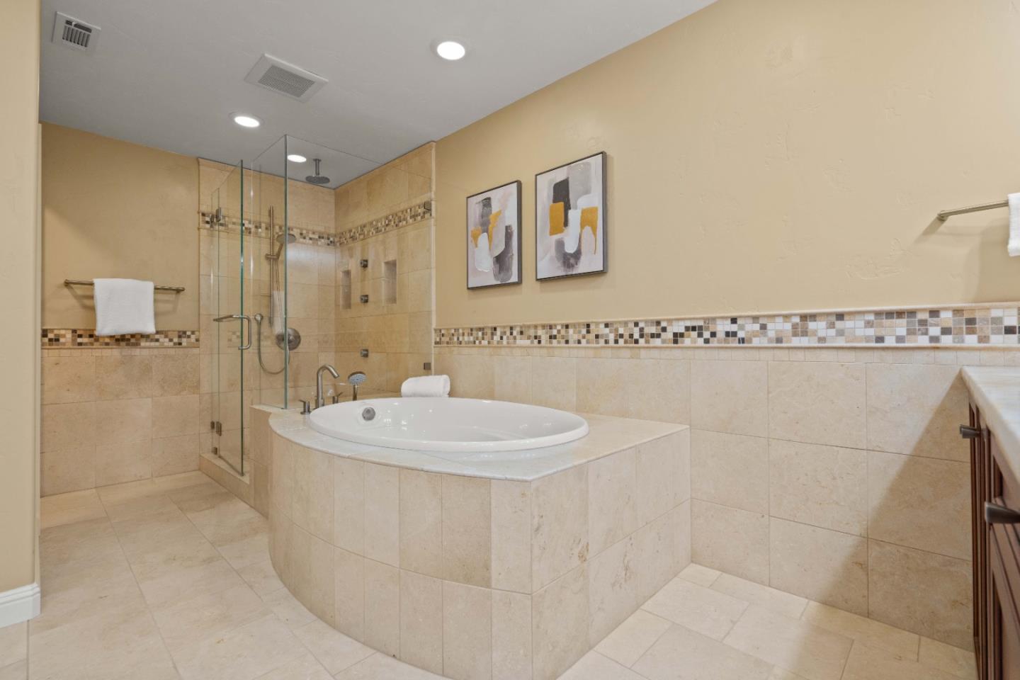 Detail Gallery Image 32 of 46 For 43366 Banda Ter, Fremont,  CA 94539 - 3 Beds | 2/1 Baths