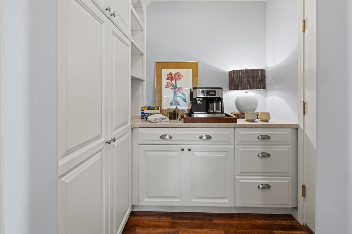 Detail Gallery Image 11 of 32 For 867 Grove St, Monterey,  CA 93940 - 3 Beds | 2 Baths