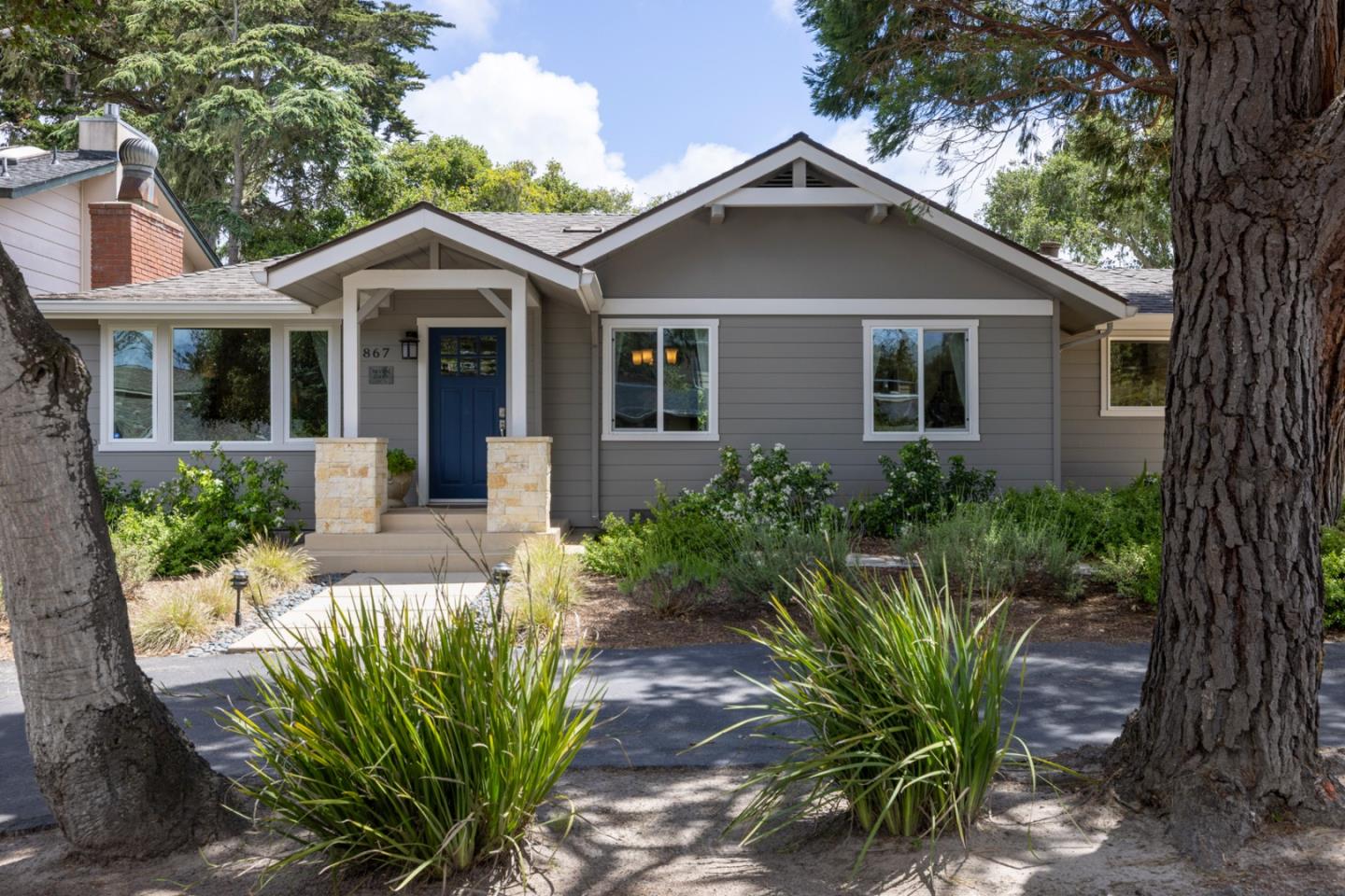 Detail Gallery Image 31 of 32 For 867 Grove St, Monterey,  CA 93940 - 3 Beds | 2 Baths