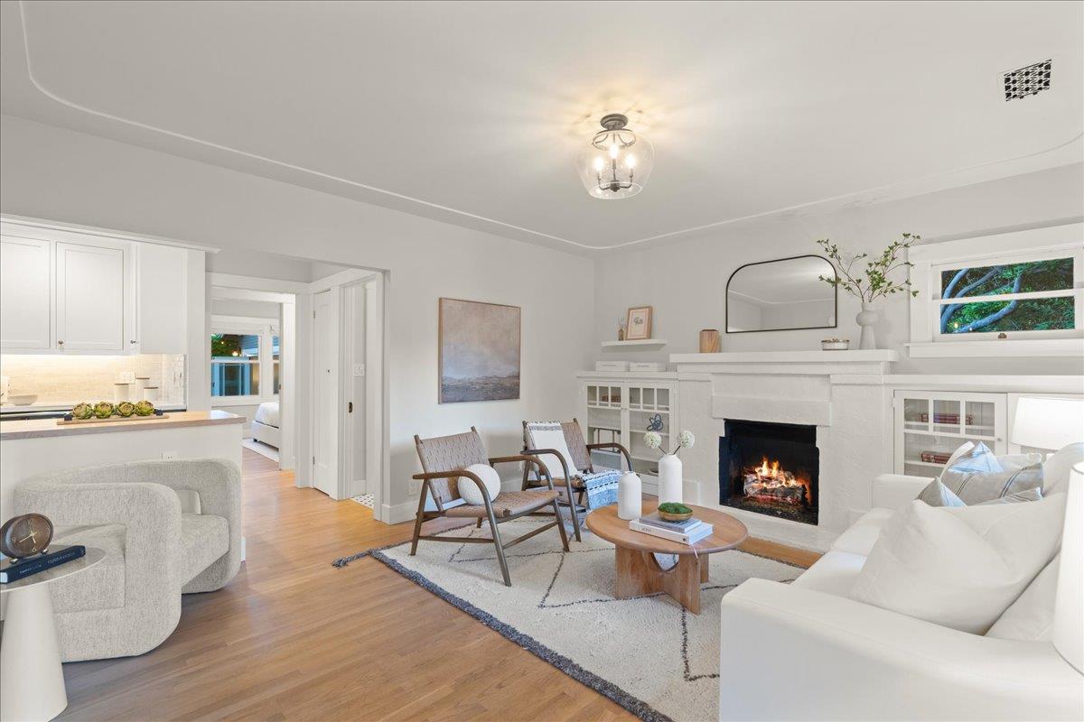 Detail Gallery Image 12 of 67 For 1349 Iris Ct, San Jose,  CA 95125 - 3 Beds | 2/1 Baths