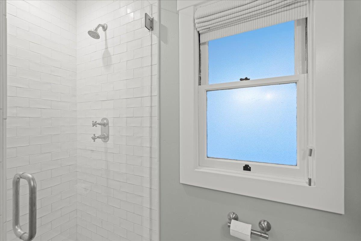 Detail Gallery Image 28 of 67 For 1349 Iris Ct, San Jose,  CA 95125 - 3 Beds | 2/1 Baths