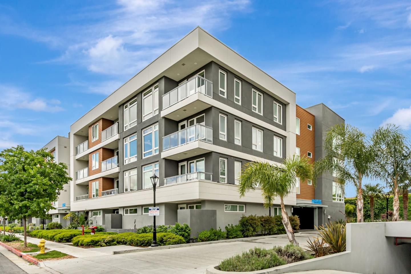 Detail Gallery Image 1 of 40 For 5951 Sunstone Dr #415,  San Jose,  CA 95123 - 2 Beds | 1 Baths